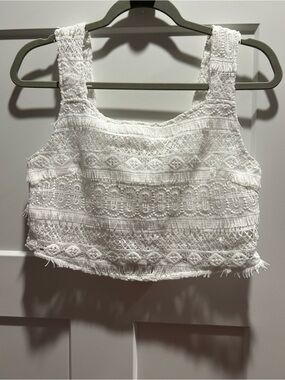 gimmicks by BKE White Lace Fringe Cropped Tank